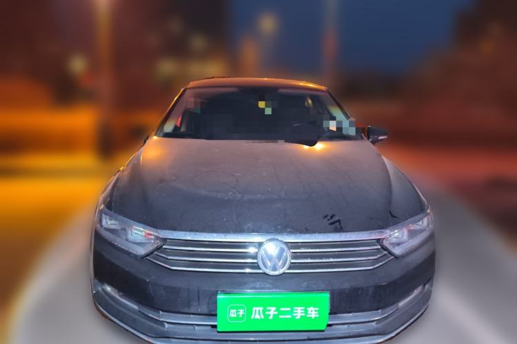 Used Volkswagen Magotan 2018 330TSI DSG Luxury Model
