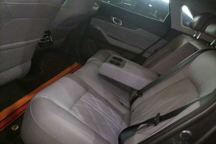 Used CHANGAN UNI-K 2023 2.0T Two-Wheel Drive Yue Ling Trim
