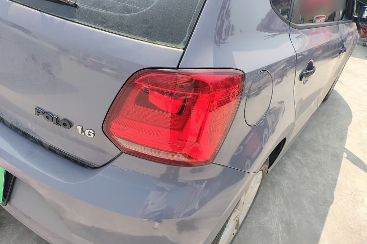 Used Volkswagen Polo 2014 1.6L Automatic Luxury Edition Exterior 3