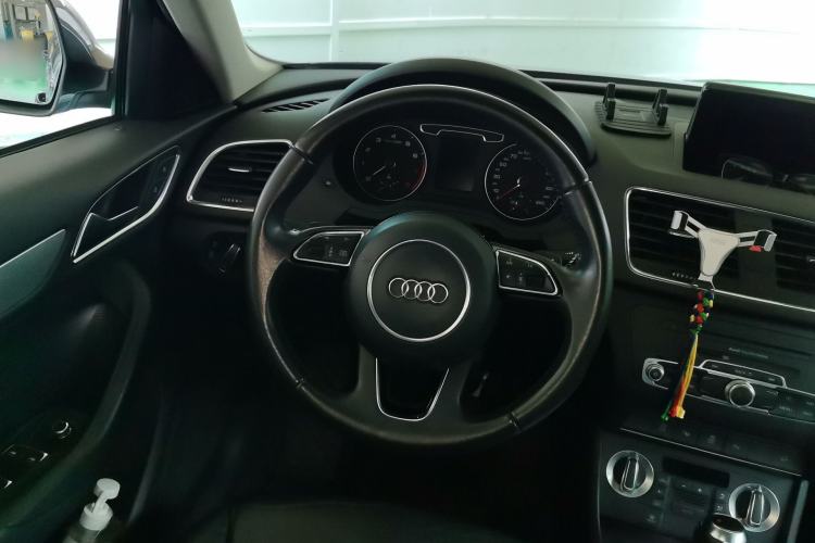 Used Audi Q3 2012 35 TFSI quattro Comfort Model
