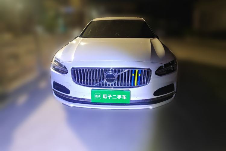 Used Volvo S90 2023 B5 Zhiyuan Luxury Edition
