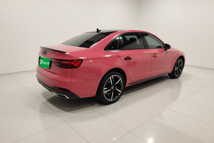 Used Audi A4L 2022 40 TFSI Luxury Dynamic Model
