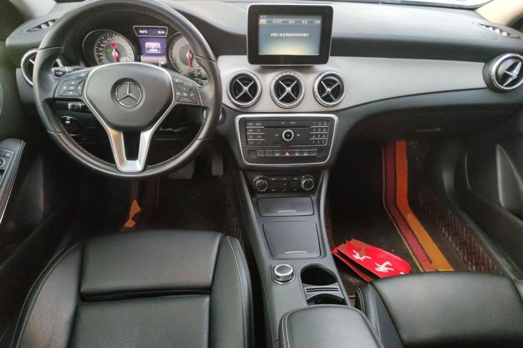 Used Mercedes-Benz GLA 2016 GLA 200 Fashion Model