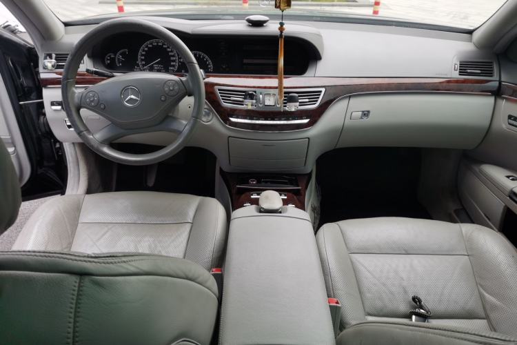 Used Mercedes-Benz S-Class 2010 S 350 L Luxury Model