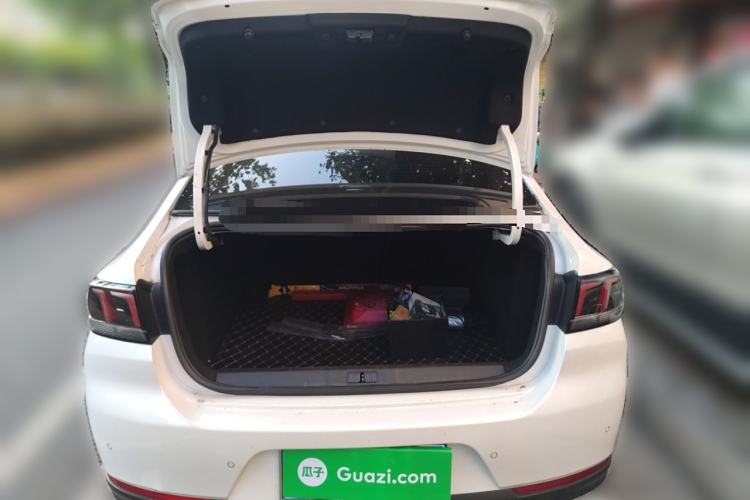 Used Peugeot 308 2018 230THP Automatic Luxury Edition Trunk