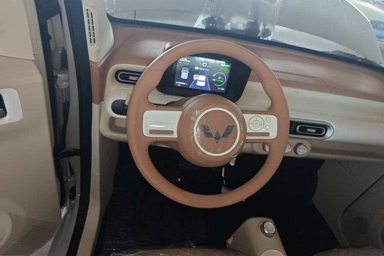 Used Wuling Hongguang MINIEV 2024 3rd Generation 215km Youth Edition
