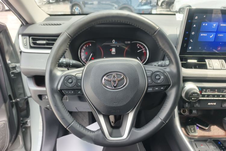 Used Toyota RAV4 2021 2.0L CVT Four-Wheel Drive Premium Edition