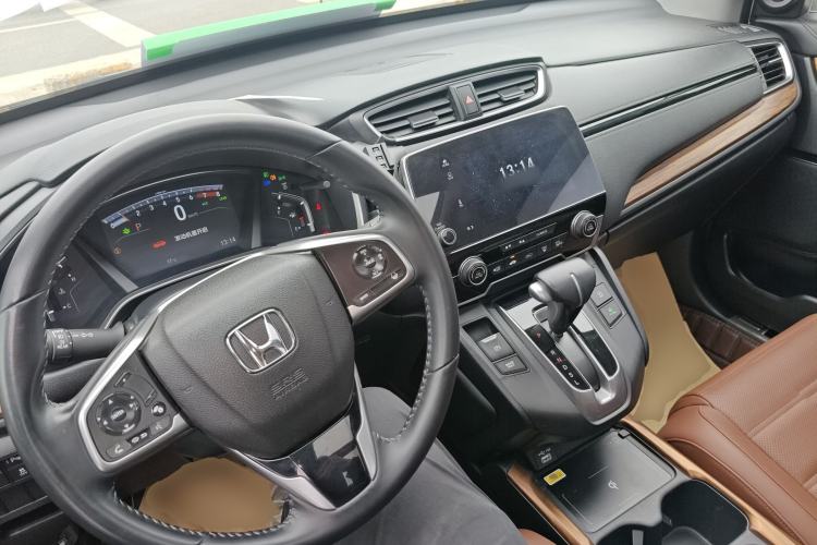 Used Honda CR-V 2021 240TURBO CVT 2WD Fashion Edition Center Console
