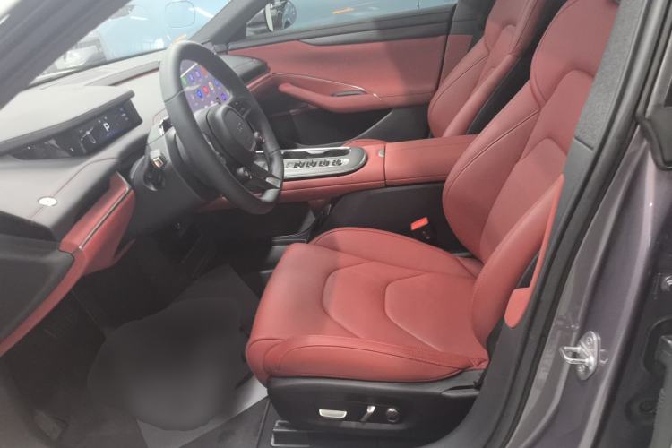 Used Xiaomi Auto SU7 2024 Rear-Drive Ultra-Long Range Advanced Pro-Level Intelligent Driving Version Left Front Seat