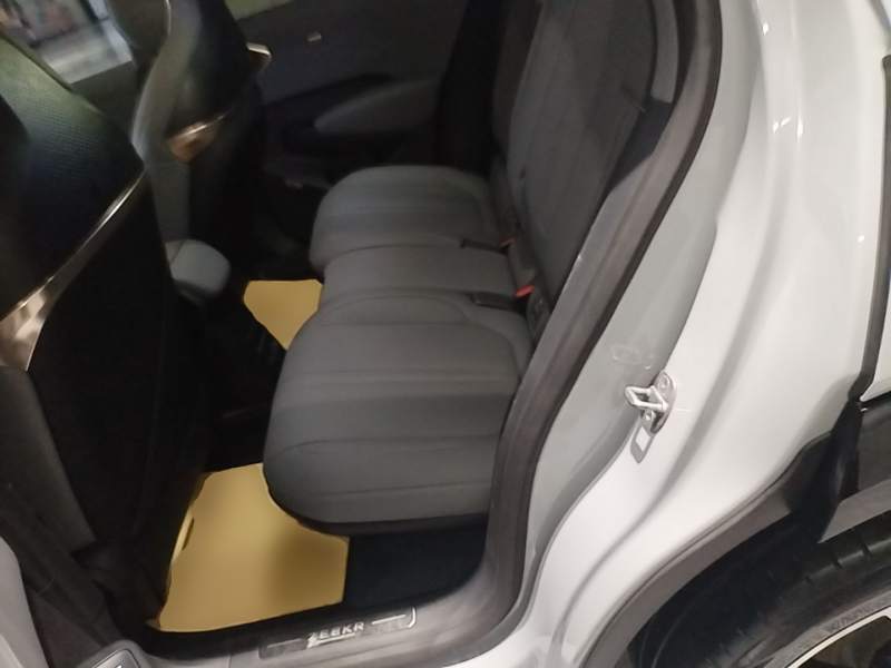 Used Zeekr X 2023 Four-Wheel Drive YOU Edition 4 Seats — 16