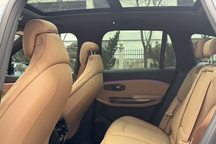 Used Nio ES6 2019 430 km Performance Version
