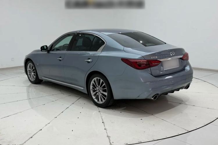Used Infiniti Q50L 2018 2.0T Enjoyment Version China V Standard
