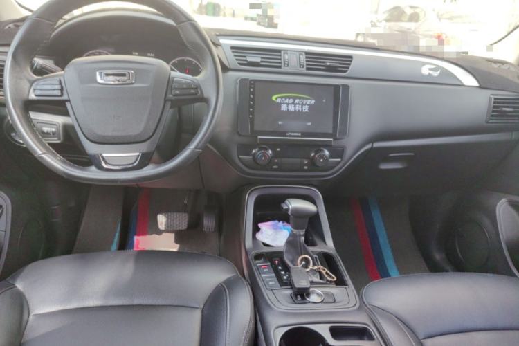 Used Qoros 5 2018 Revised Version 1.6T Automatic Leading Edition
