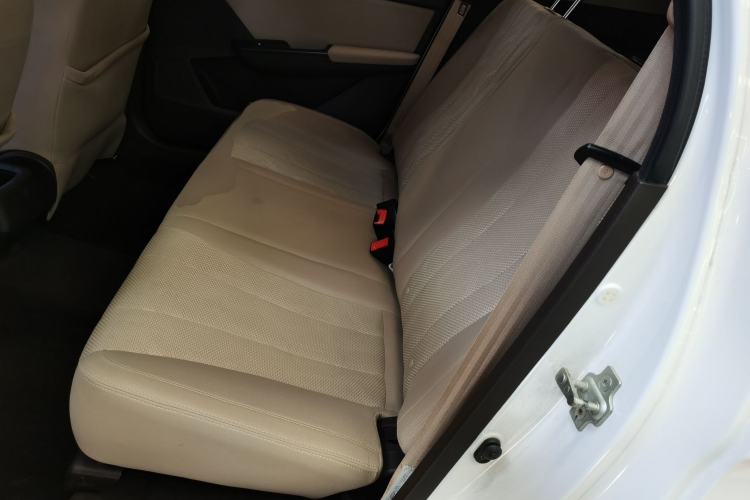 Used Baojun 310W 2017 1.5L Manual Comfort Version China VI Emission Standard