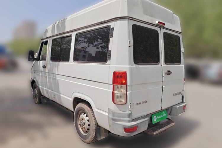 Used Iveco Daily 2014 2.5T-A35 NJ6485AC47Z4
