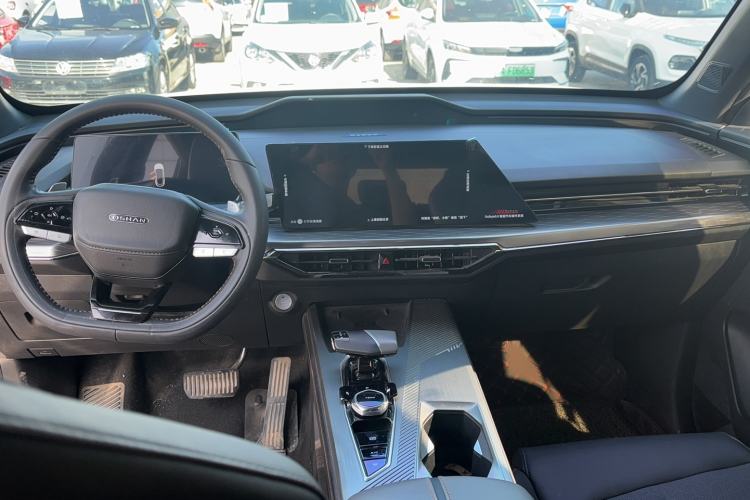 Used CHANGAN OSHAN Z6 New Energy 2023 ZhiDian iDD 150KM Flagship PLUS Interior 4