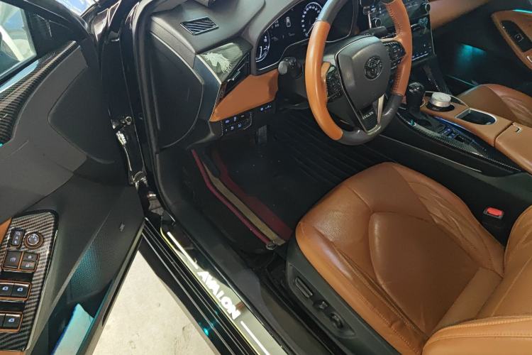 Used Toyota Avalon 2019 2.5L Touring Premium Version China V Standard Interior 3