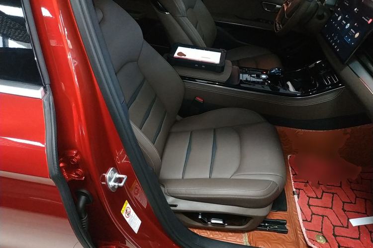 Used BYD Han 2020 EV Long-Range Luxury Model Right Front Seat