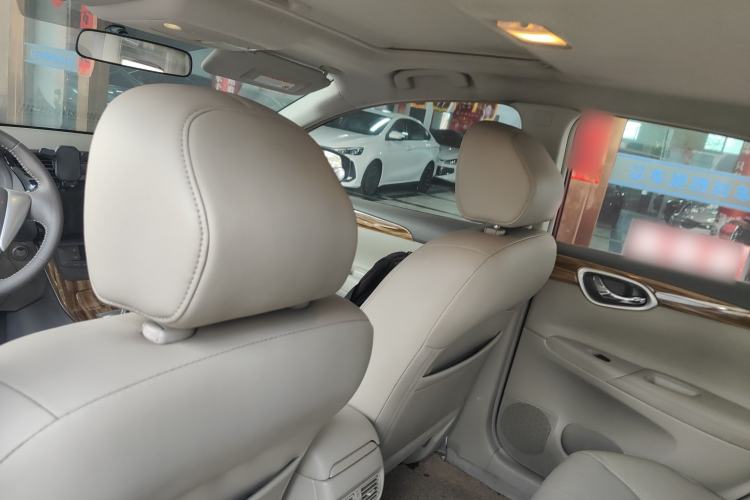 Used Nissan Sylphy 2012 1.8XL CVT Luxury Edition Headliner