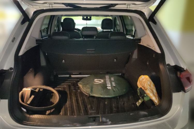 Used Volkswagen Tiguan L 2021 330TSI Automatic Two-Wheel Drive R-Line Flagship Edition
