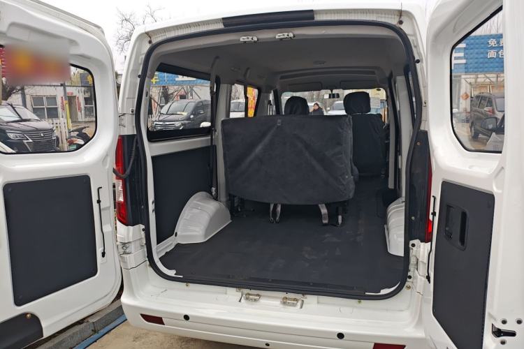 Used CHANGAN KAICHENG Ruixing EM80 2025 Wealth Edition Passenger Version Comfortable Model 6 Seats 300km Side-Hinged Doors
