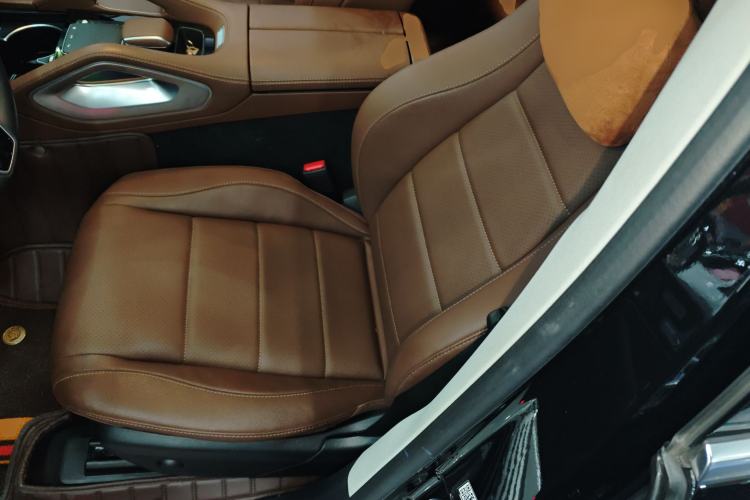 Used Mercedes-Benz GLE 2024 GLE 350 4MATIC Stylish Model Left Front Seat