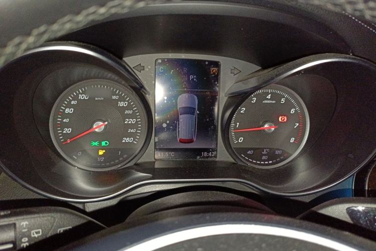 Used Mercedes-Benz GLC 2019 GLC 260 L 4MATIC Dynamic Model