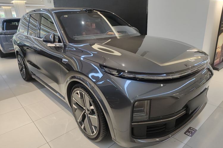 Used Li Auto L8 2025 Ultra Smart Refreshed Edition
