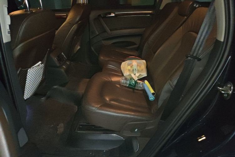 Used Audi Q7 
