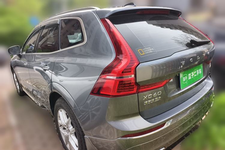 Used Volvo XC60 2019 T5 4x4 Smart Edition China VI Standard