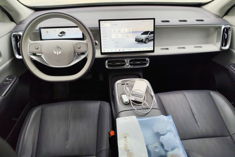 Used Leapmotor B10 2025 510 Joyful Edition Center Console