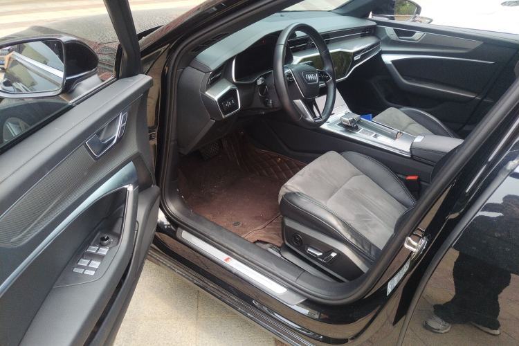 Used Audi A6L 2023 Revised 45 TFSI Prestige Dynamic Edition Driver Seat