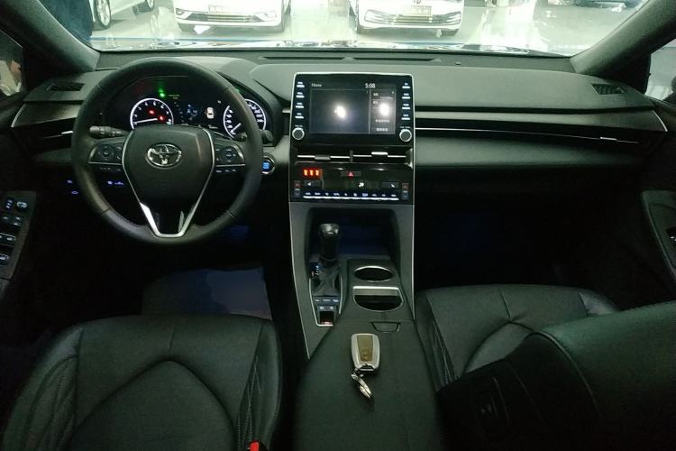 Used Toyota Avalon 2019 2.5L Touring Premium Version China VI Standard