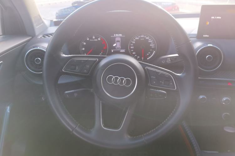 Used Audi Q2L 2018 35 TFSI Launch Exclusive Edition China V
