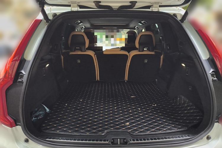 Used Volvo XC90 2018 T6 Zhiyi Edition 7-Seater
