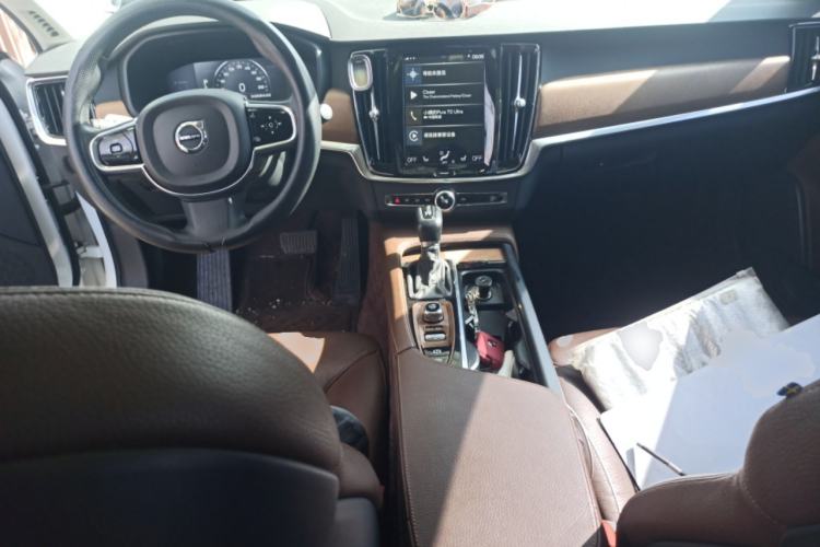 Used Volvo S90 2019 T5 Zhiyi Edition Center Console