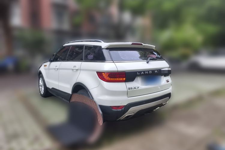 Used Land X7 2016 2.0T Panoramic Prestige Edition Rear Left 45 Deg