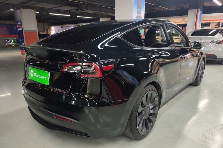 Used Tesla Model Y 2022 Performance High-Performance All-Wheel-Drive Version Rear Right 45 Deg