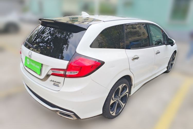 Used Honda Jade 2017 210 TURBO CVT Luxury Edition 5 Seats