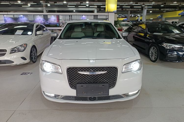 Used Chrysler 300C 2016 3.0L Supreme Edition