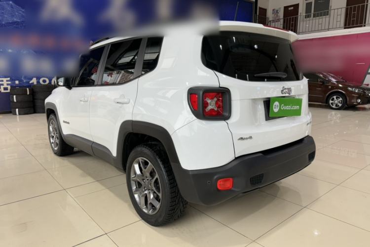 Used Jeep Renegade 2018 Connected Large Screen Version 180TS Automatic Kinetic Edition+ Exterior 1