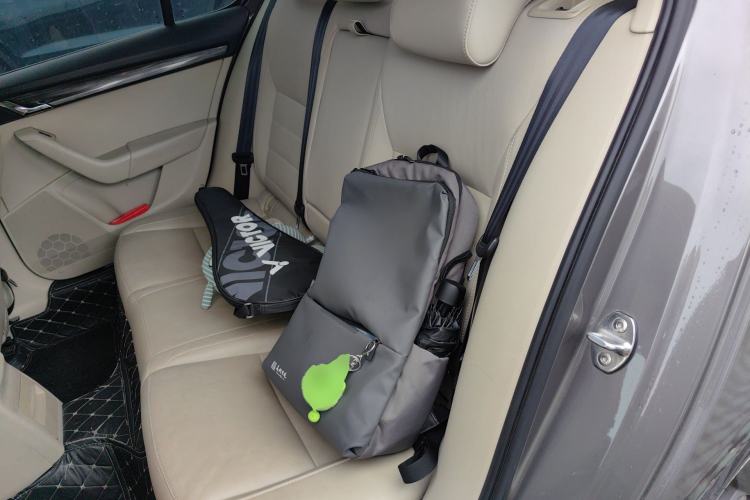 Used Skoda Octavia 2016 1.6L Manual Smart Drive Version Left Rear Seat