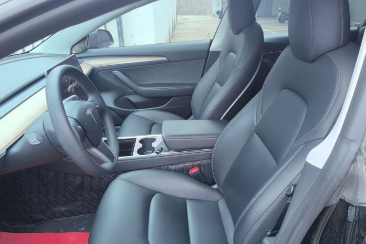 Used Tesla Model 3 2022 Rear-Wheel-Drive Version Left Front Seat