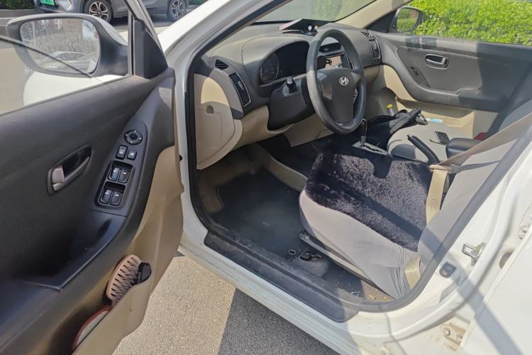 Used Hyundai Celesta 2011 1.6L Automatic Comfort Edition
