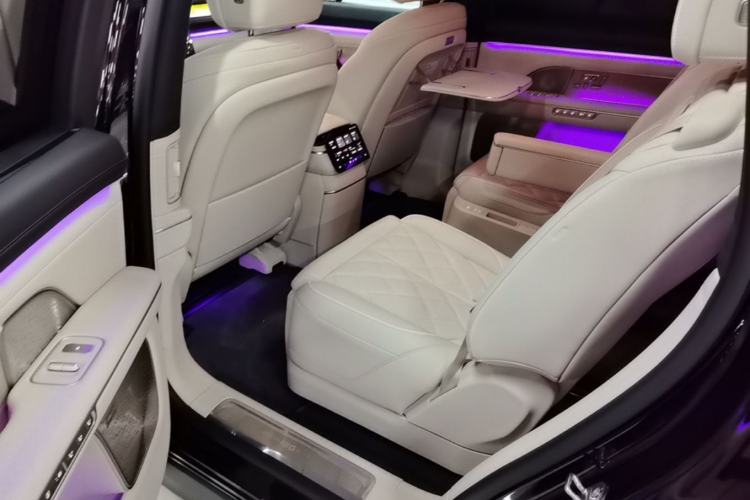 Used Nio ES8 2026 Model 6-seat Executive Signature Edition Left Rear Seat