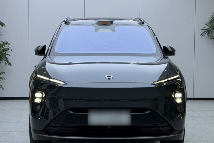 Used Nio ES8 2024 100kWh Signature Edition Exterior 2