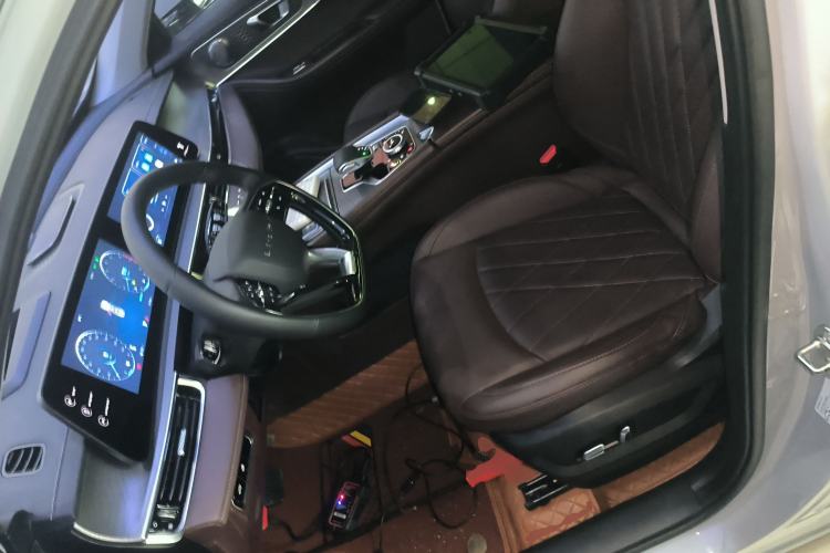 Used Chery Tiggo 8 PRO 2022 390T Two-Wheel Drive Vast Edition 5 Seats Left Front Seat