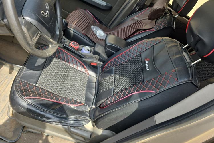 Used Wuling Rongguang V 2015 1.2L Base Version Driver Seat