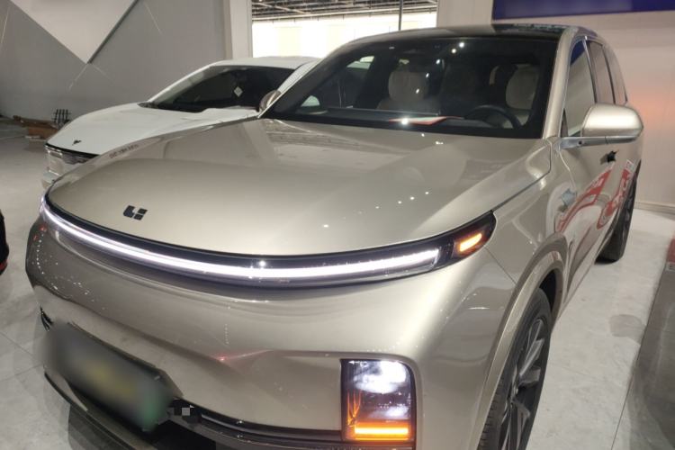 Used Li Auto L8 2023 Pro Model