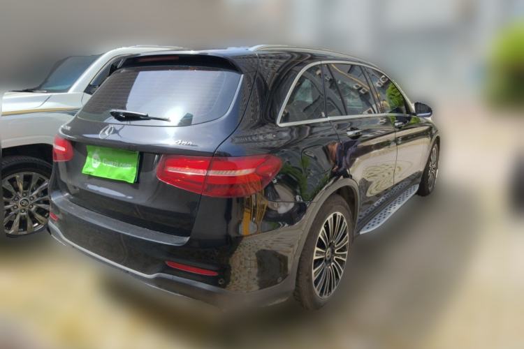 Used Mercedes-Benz GLC 2019 GLC 260 L 4MATIC Dynamic Model Rear Right 45 Deg